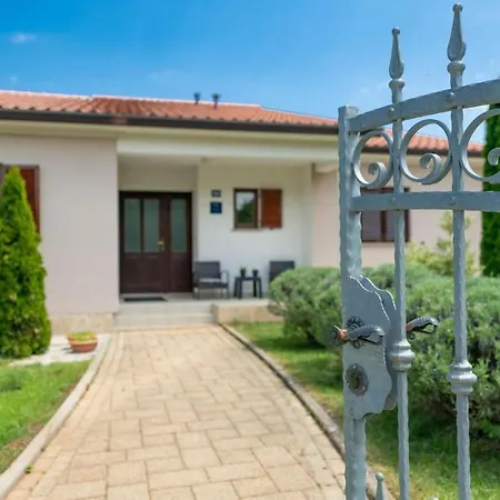 Casa Celestina בית נופש
