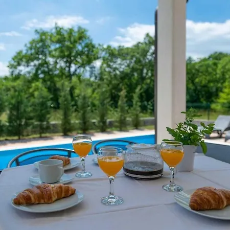 Сasa de vacaciones Casa Celestina *
